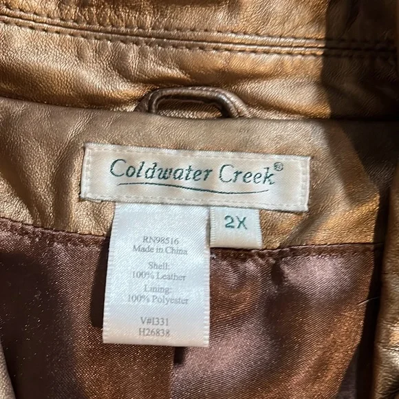Cold water Creek, size 2K, gold pho leather, great for the holidays - Picture 2 of 3